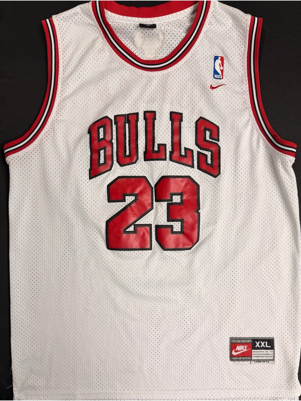 Nike White & Red Chicago Bulls Basketball Jersey #23